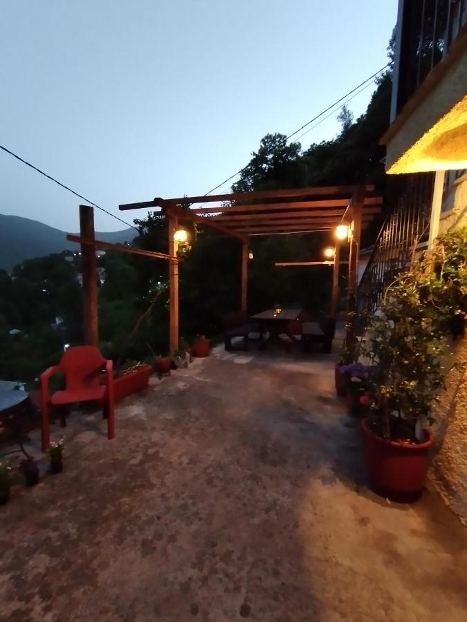 Villa Παραδοσιακο Σπιτι Με Θεα Kissos  Exterior foto