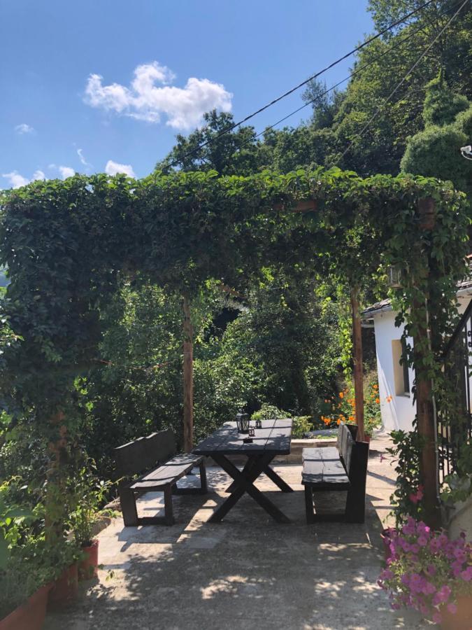Villa Παραδοσιακο Σπιτι Με Θεα Kissos  Exterior foto
